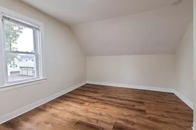 35 Peck St, Attleboro, MA 02703 - Photo 15