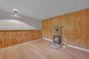 3 Laurel St, Hubbardston, MA 01452 - Photo 25