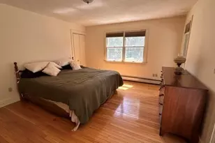 32 Station Ave, Upton, MA 01568 - Photo 9