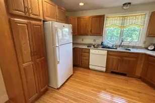 32 Station Ave, Upton, MA 01568 - Photo 13