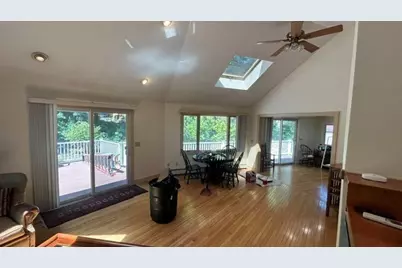 32 Station Ave, Upton, MA 01568 - Photo 17