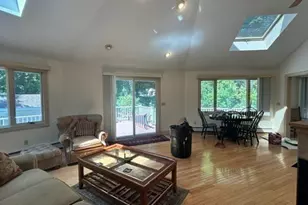 32 Station Ave, Upton, MA 01568 - Photo 5