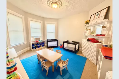 5 Woodward Park St, Boston, MA 02125 - Photo 15