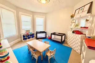 5 Woodward Park St, Boston, MA 02125 - Photo 15