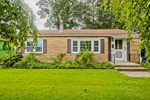 67 Warwick Rd, Chicopee, MA 01020 - Photo 1