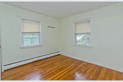 67 Warwick Rd, Chicopee, MA 01020 - Photo 15