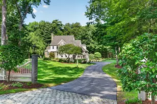 114 Fox Run Rd, Bolton, MA 01740 - Photo 3