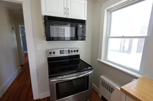 41 South St, Franklin, MA 02038 - Photo 3