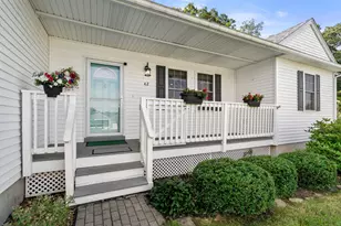 42 Highfield Dr, Southbridge, MA 01550 - Photo 3