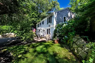 72 Benjamin Nyes, Falmouth, MA 02540 - Photo 1