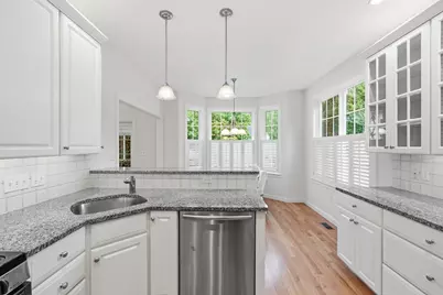 68 Braeburn Ln #68, Ashland, MA 01721 - Photo 5