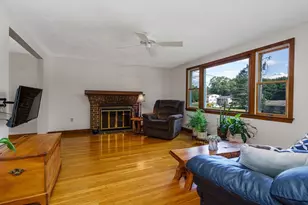 18 Ruthellen Rd, Hudson, MA 01749 - Photo 5