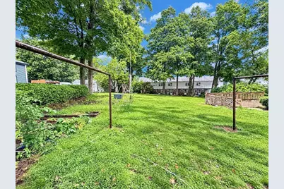 233 West St, Leominster, MA 01453 - Photo 37