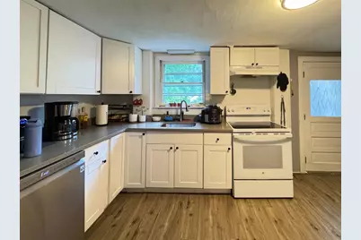 233 West St, Leominster, MA 01453 - Photo 21