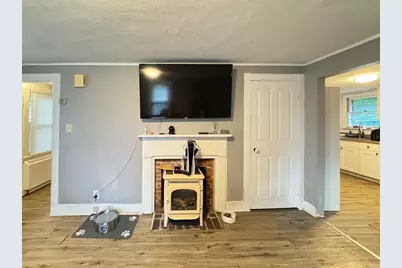 233 West St, Leominster, MA 01453 - Photo 27
