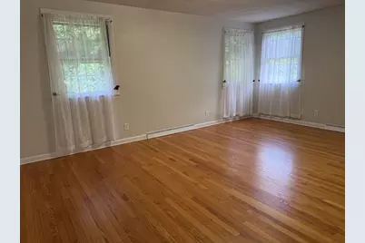 10 Shady Ln, Wilbraham, MA 01095 - Photo 11