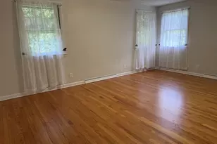 10 Shady Ln, Wilbraham, MA 01095 - Photo 11