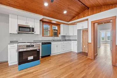 487-489 Sumner Street, Boston, MA 02128 - Photo 19