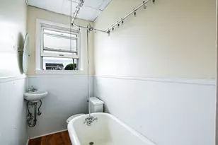 82 Eugenia St, New Bedford, MA 02745 - Photo 9
