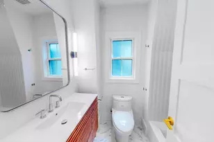 139 Sycamore St, Somerville, MA 02145 - Photo 15