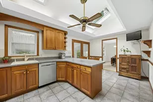 210 Chamberlain St, Holliston, MA 01746 - Photo 5