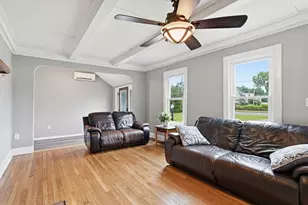 142 Cooper, Agawam, MA 01001 - Photo 9