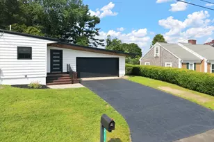 21 Hilltop Rd, Dartmouth, MA 02747 - Photo 3