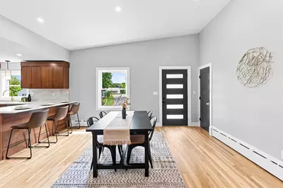 21 Hilltop Rd, Dartmouth, MA 02747 - Photo 11