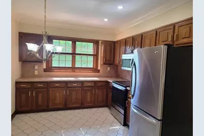 253 June St #1, Worcester, MA 01602 - Photo 5
