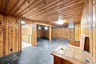 111 Florida Dr, Agawam, MA 01001 - Photo 21