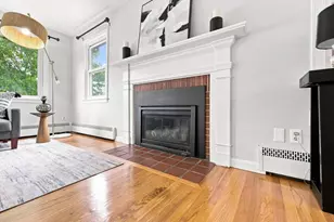 111 Florida Dr, Agawam, MA 01001 - Photo 9