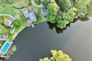 2 Colonial Rd, Lynnfield, MA 01940 - Photo 11