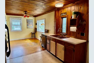 2 Colonial Road, Lynnfield, MA 01940 - Photo 19