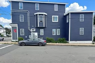 90 Essex St, Lynn, MA 01902 - Photo 3