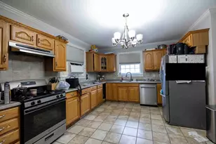 54 Arizona St, Fall River, MA 02721 - Photo 15