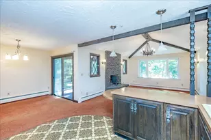 43 Ledgewood Dr, Danvers, MA 01923 - Photo 13
