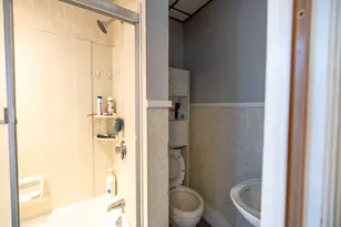 1025 Globe St, Fall River, MA 02724 - Photo 23
