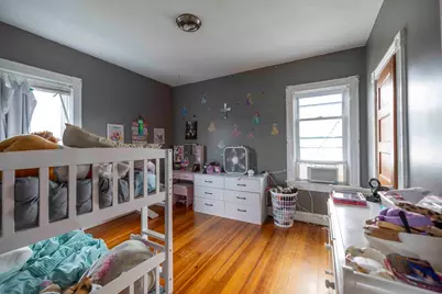 1025 Globe St, Fall River, MA 02724 - Photo 9