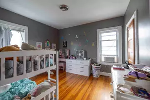 1025 Globe St, Fall River, MA 02724 - Photo 9