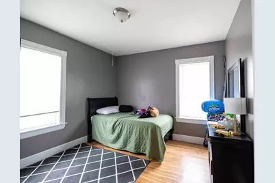 593 Plymouth Ave, Fall River, MA 02721 - Photo 17