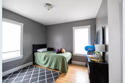 593 Plymouth Ave, Fall River, MA 02721 - Photo 17