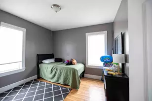 593 Plymouth Ave, Fall River, MA 02721 - Photo 17