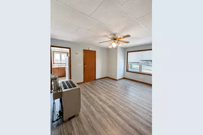 164 Hood St #1E, Fall River, MA 02720 - Photo 9