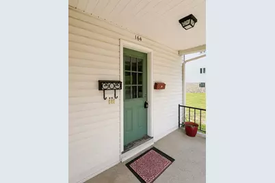 164 Hood St #1E, Fall River, MA 02720 - Photo 5