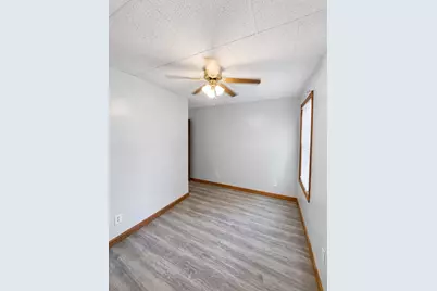 164 Hood St #1E, Fall River, MA 02720 - Photo 21