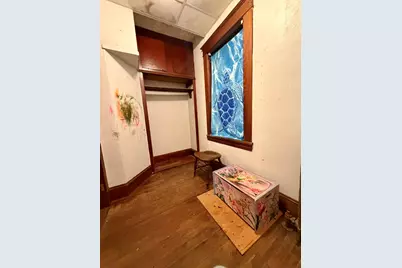 39 Hull Ave, Pittsfield, MA 01201 - Photo 11