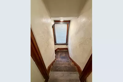 39 Hull Ave, Pittsfield, MA 01201 - Photo 13