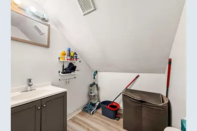 76 Baldwin Ave, Everett, MA 02149 - Photo 27