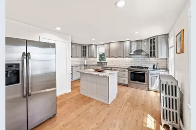 76 Baldwin Ave, Everett, MA 02149 - Photo 3