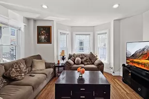 76 Baldwin Ave, Everett, MA 02149 - Photo 9